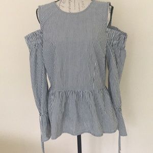 Michael Michael Kors cold shoulder blouse M